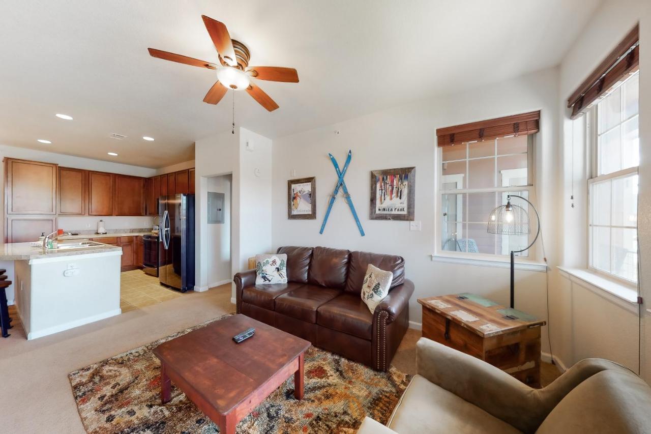 Lodge At Ten Mile Granby Room photo